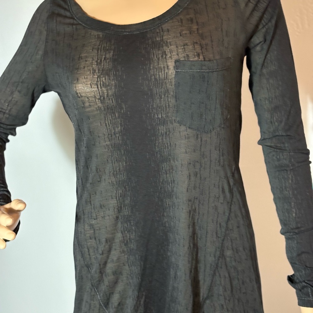 Lululemon Black Sheer Pocketed Long Sleeve T-Shirt Size Small